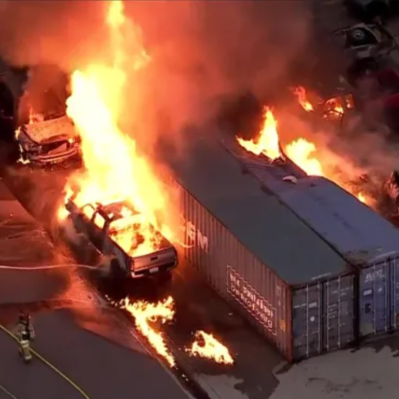 News Helicopter Crash and Bus Accident in Los Angeles Leave at Least 5 Dead
