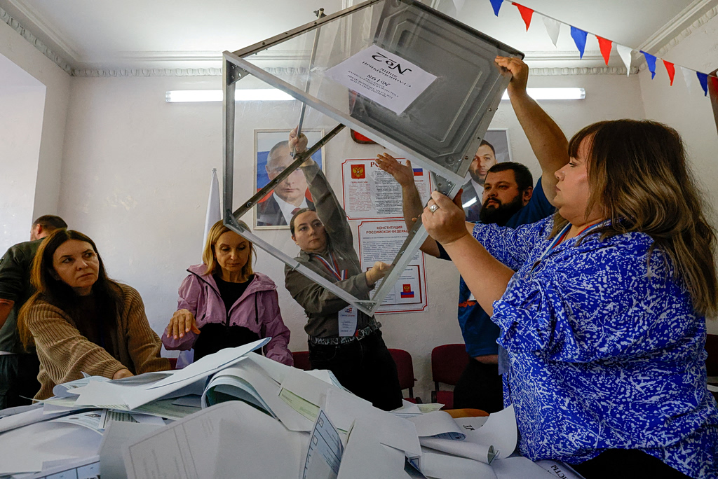 Ρωσία: Σαρωτική επικράτηση της «Ενωμένης Ρωσίας» του Πούτιν δείχνουν τα πρώτα αποτελέσματα – Πώς μοιράζεται η πίτα της αντιπολίτευσης