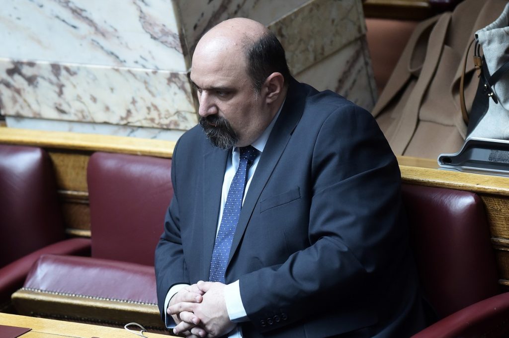 5 το πρωί: Στο Ειδικό Δικαστήριο ο Τριαντόπουλος – Άρση απορρήτου για Μαζωνάκη – Ανακοινώσεις για καύσιμα