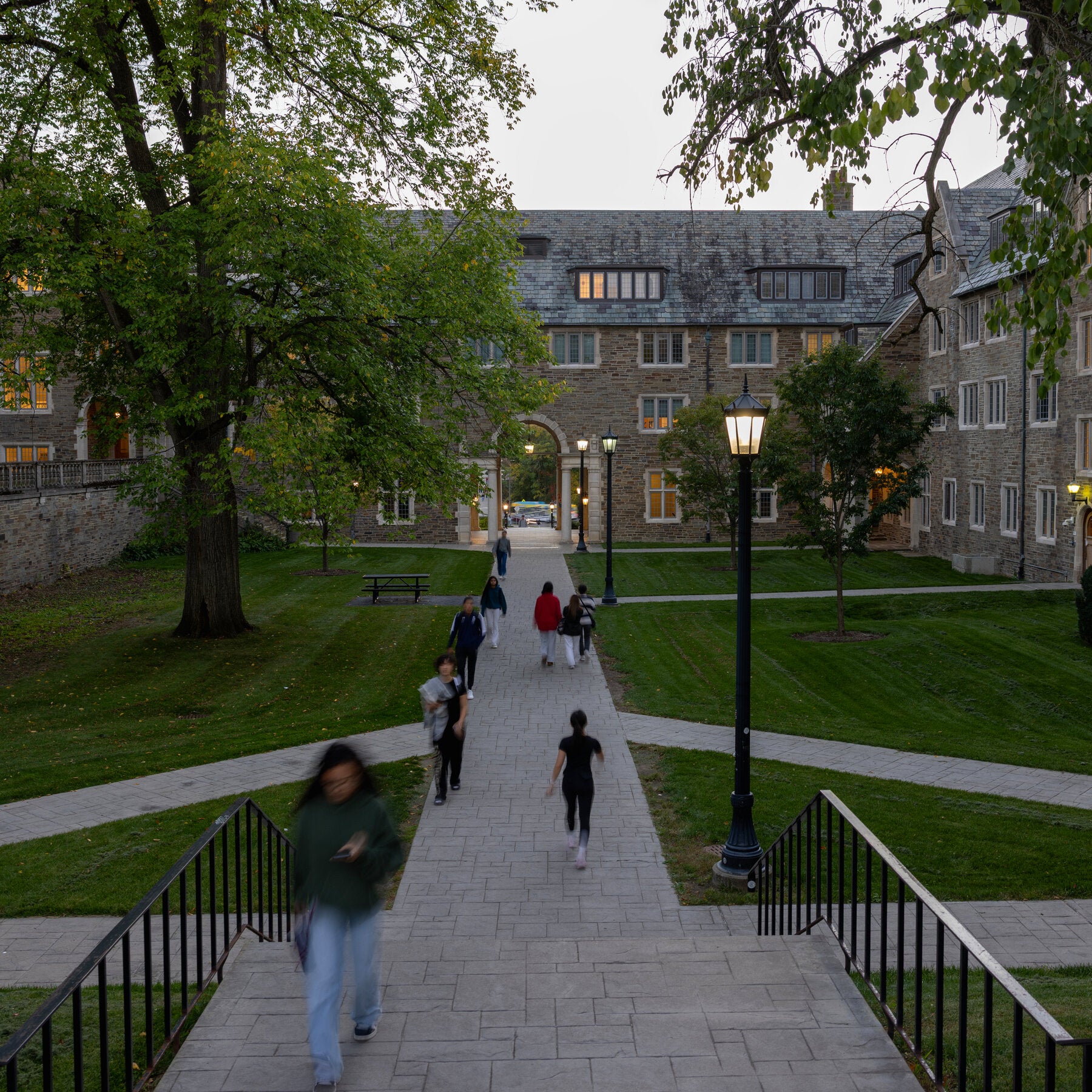 Cornell’s President Grilled by Faculty Senate Over Handling of Crisis