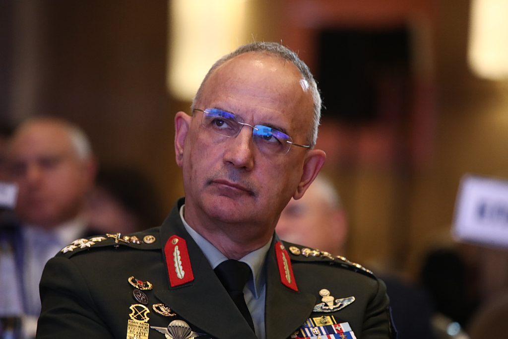 Μήνυμα αποτροπής από τον Αρχηγό ΓΕΕΘΑ – Επενδύσεις 3,5 δισ. ευρώ σε 32 υποδομές