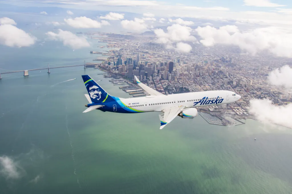 Alaska Airlines’ Plan to Grow Beyond Its West Coast Roots
