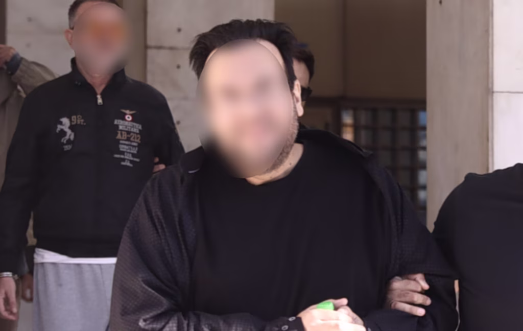 Φίλιππος Καμπούρης: Αποκαλυπτικοί διάλογοι μεταξύ μελών του κυκλώματος – Τι καταγγέλλουν εργαζόμενοι