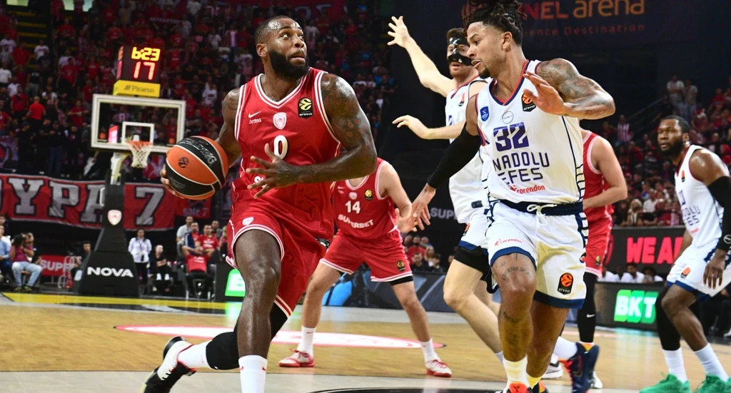 Ολυμπιακός – Αναντολού Εφές 89-66: Άνετη επικράτηση στη Sunel Arena και επιστροφή στις νίκες για τους «ερυθρόλευκους»