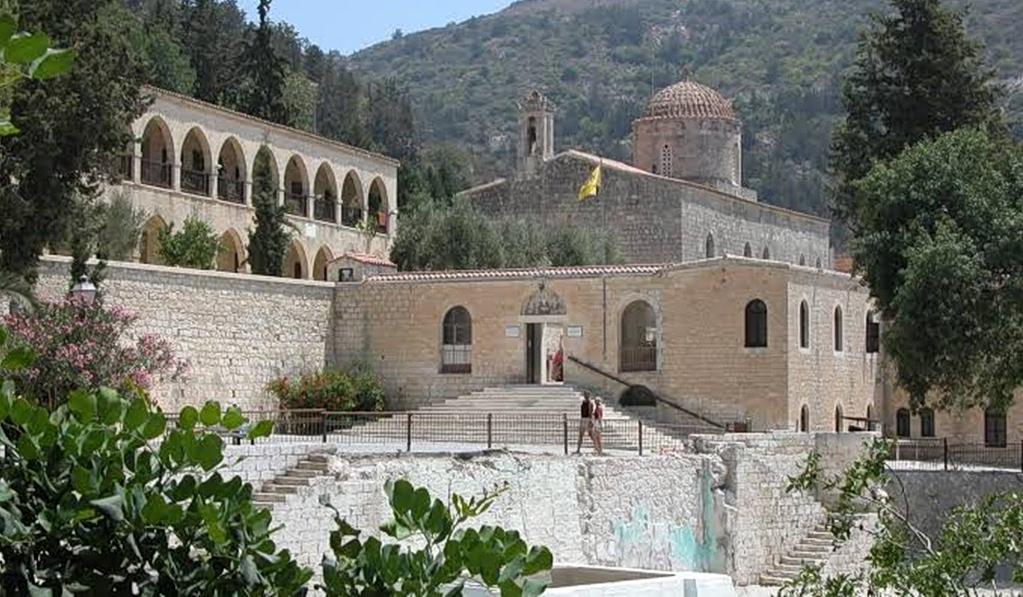 Κύπρος: Καλόγερος κατηγορείται για απόπειρα ανθρωποκτονίας – Παραμένει υπό κράτηση