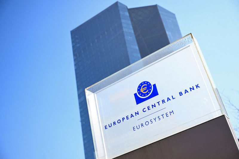 French fiscal risks raise chance of ECB pause after December